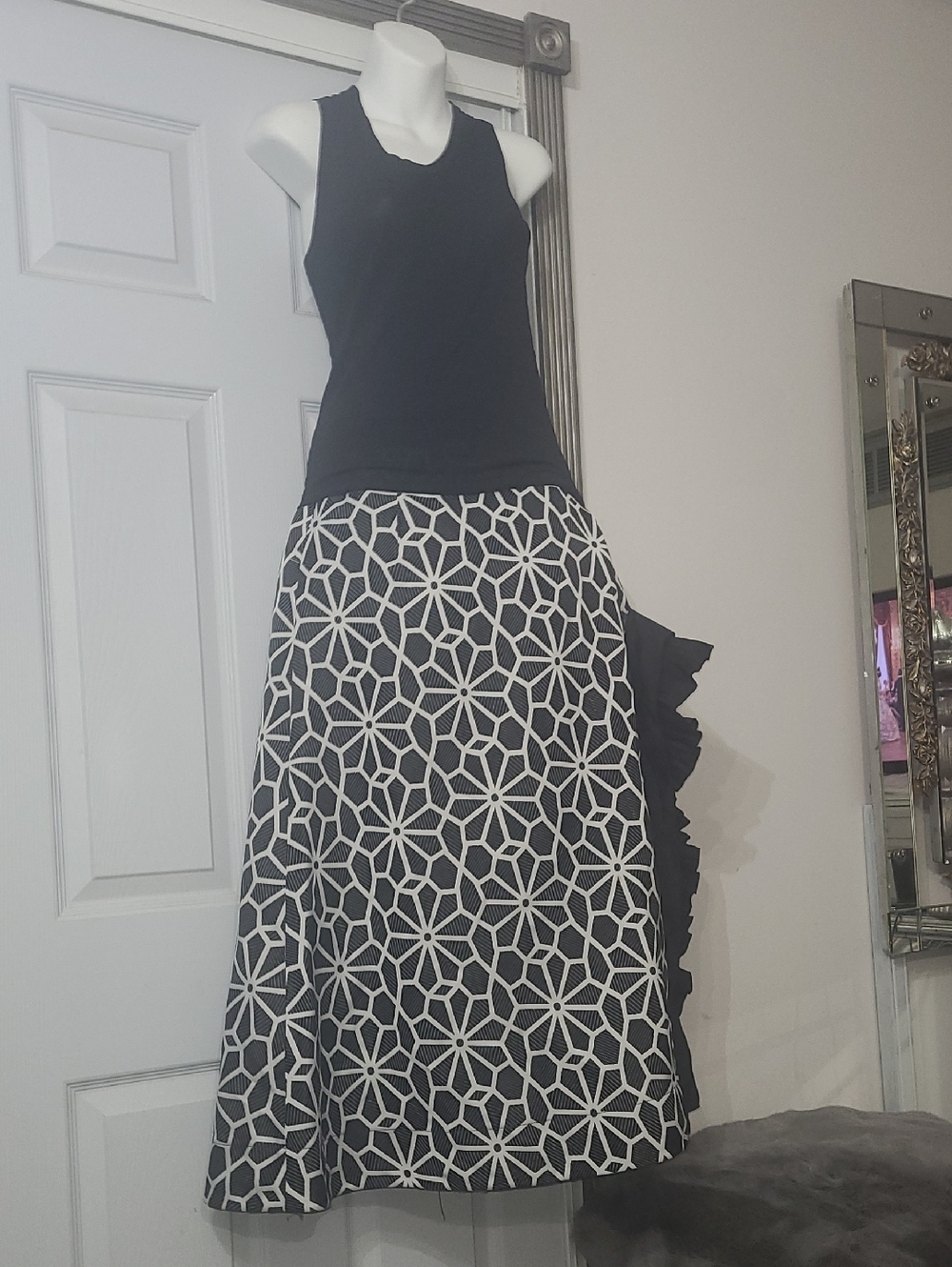 Black & White Italian Geometric Print A-Line Skirt